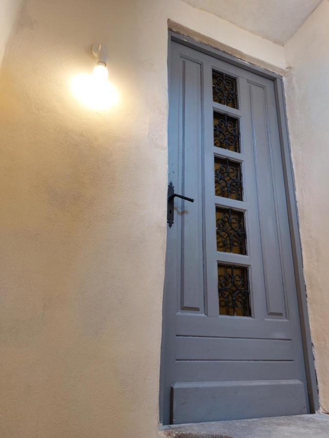 Maison Intra Muros, Terrasses Avec Vue Jaccuzzi Et Garage Avignon Luaran gambar